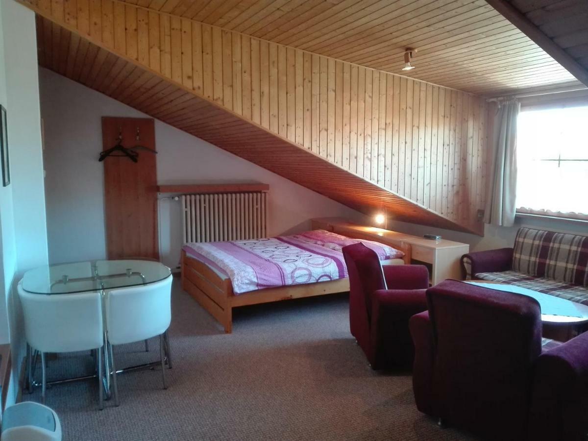 Vila Mirka Poprad Ngoại thất bức ảnh